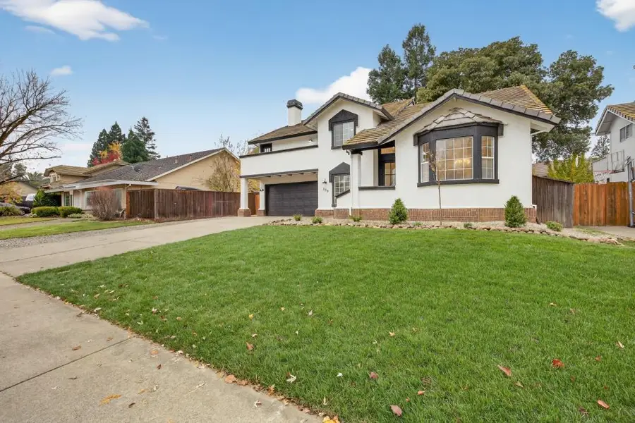 259 Wellfleet Circle, Folsom, CA 95630 - Image #2