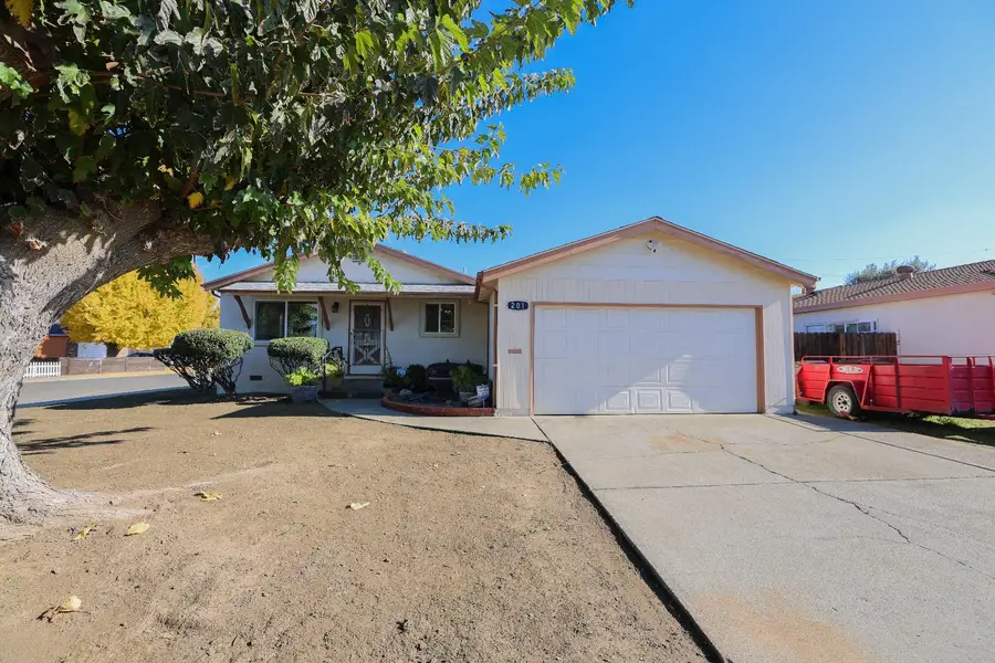 201 Weber Street, Woodland, CA 95695 - Image #2