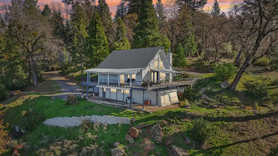 19801 Shirley Lane, Foresthill, CA 95631 - Image #2