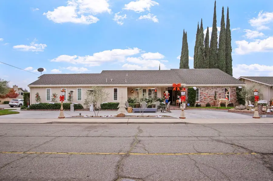 1580 Michael Way, Turlock, CA 95382 - Image #2