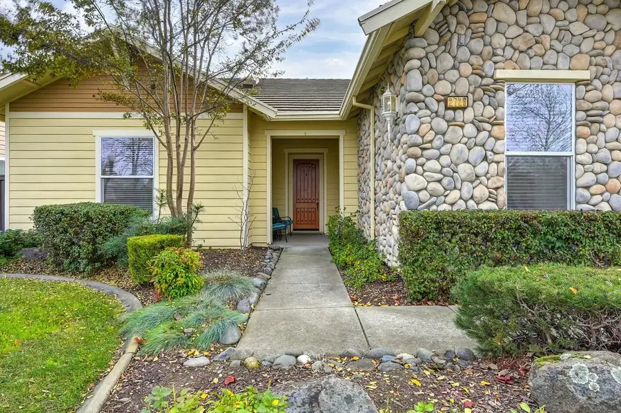 2726 Heritage Park Lane, Sacramento, CA 95835 - Image #3