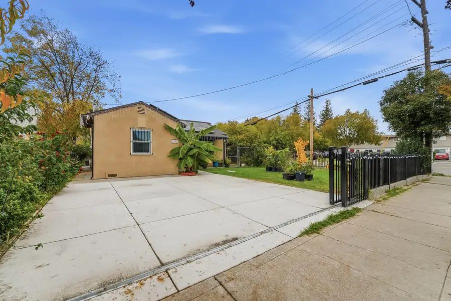 2497 E Marsh Street, Stockton, CA 95205 - Image #3