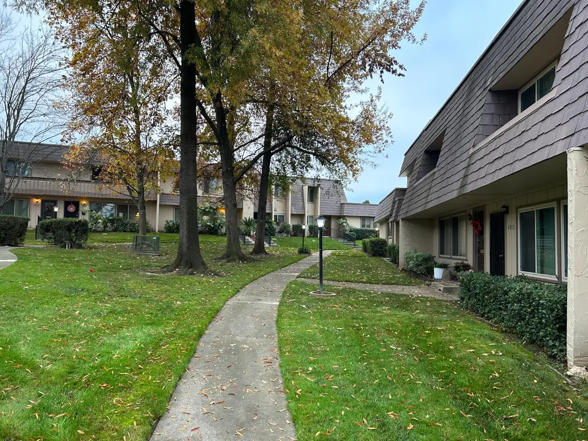 6054 Via Casitas, Carmichael, CA 95608 - Image #1