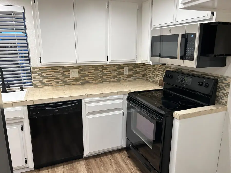 6054 Via Casitas, Carmichael, CA 95608 - Image #2