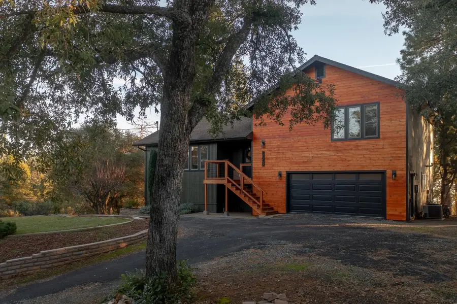 18250 Toyon Rd, Pine Grove, CA 95665 - Image #3