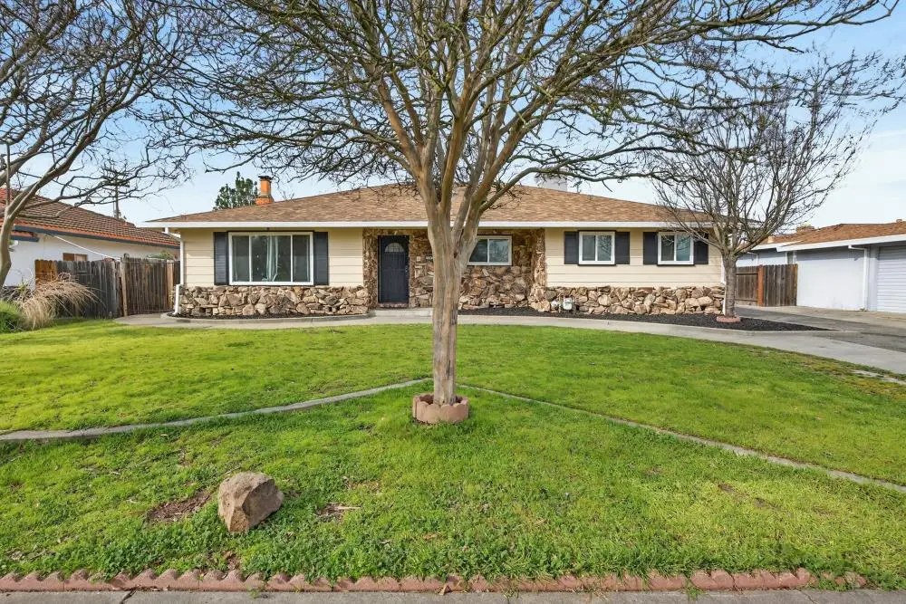 2005 Woodstock Way, Sacramento, CA 95825 - #1