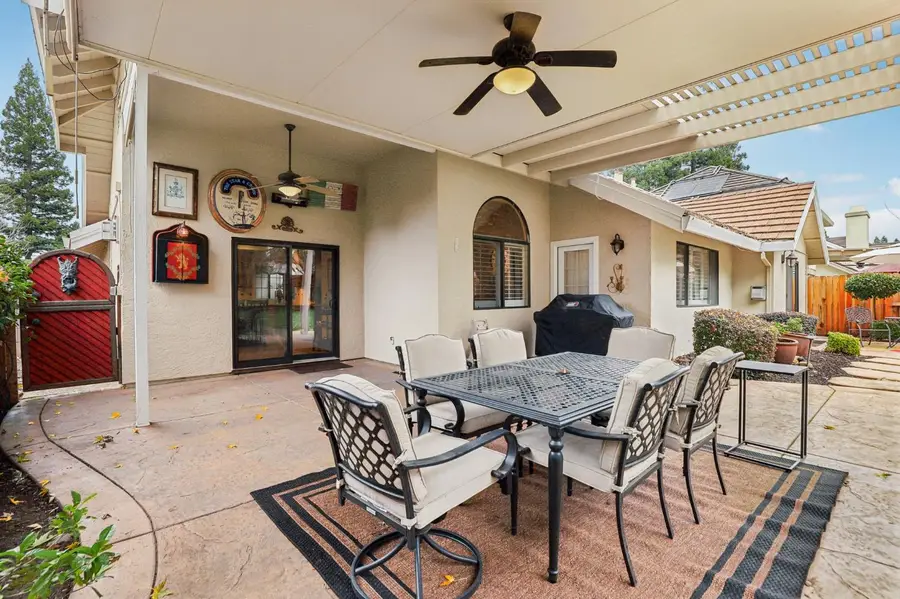 2254 Newcastle Gap Drive, Gold River, CA 95670 - Image #2