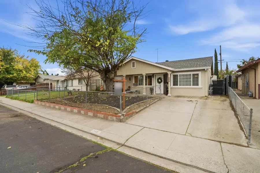 449 Chestnut Avenue, Manteca, CA 95336 - Image #3