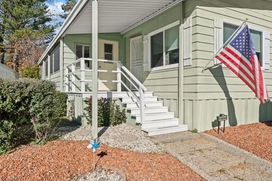 10042 Grinding Rock Drive, Grass Valley, CA 95949 - Image #2