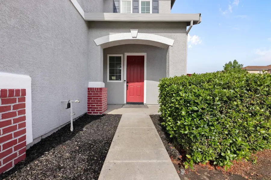 5533 Brook Falls Court, Stockton, CA 95219 - Image #3
