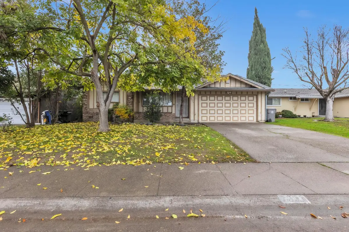 7323 Springman Street, Sacramento, CA 95822 - Image #1