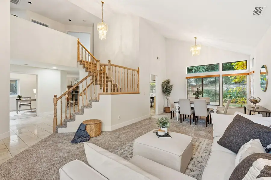 8945 Laguna Place Way, Elk Grove, CA 95758 - Image #2