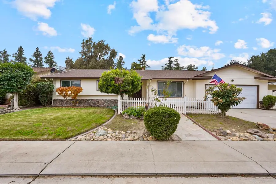 1641 Olivewood Avenue, Manteca, CA 95336 - Image #3