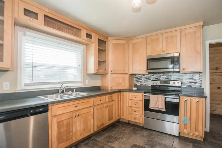 1201 Helena Avenue, Sacramento, CA 95815 - #3