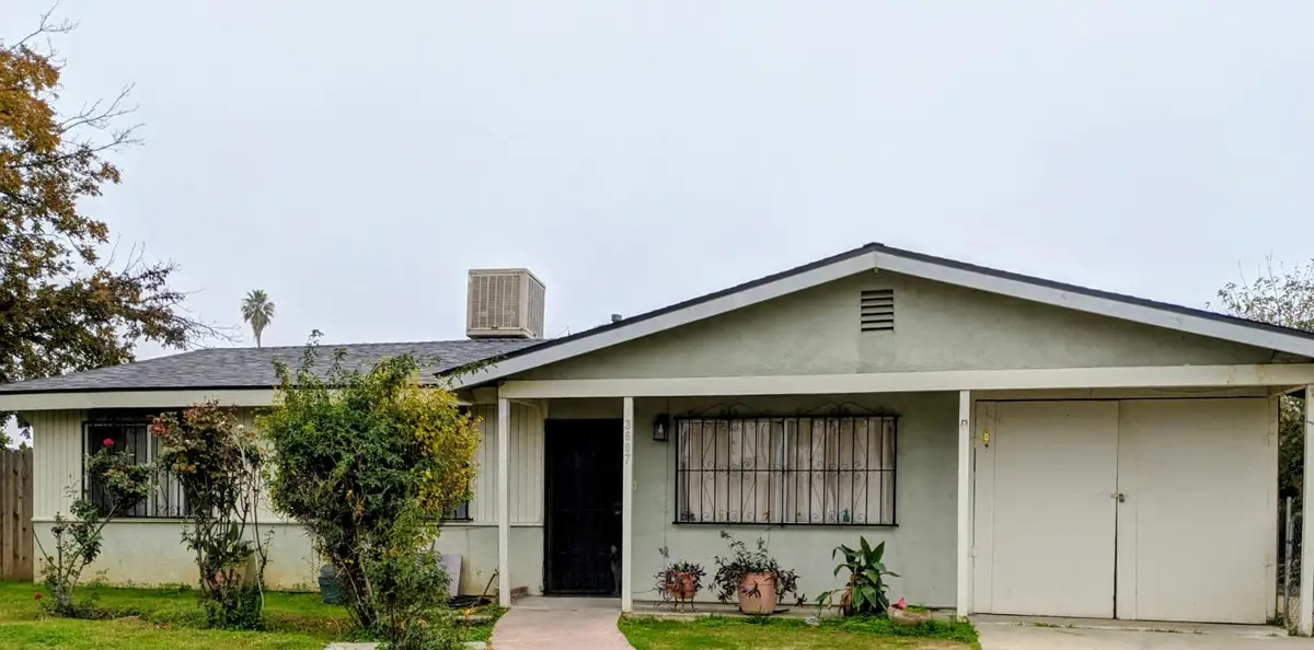 3607 Periwinkle Court, Bakersfield, CA 93307 - Image #1