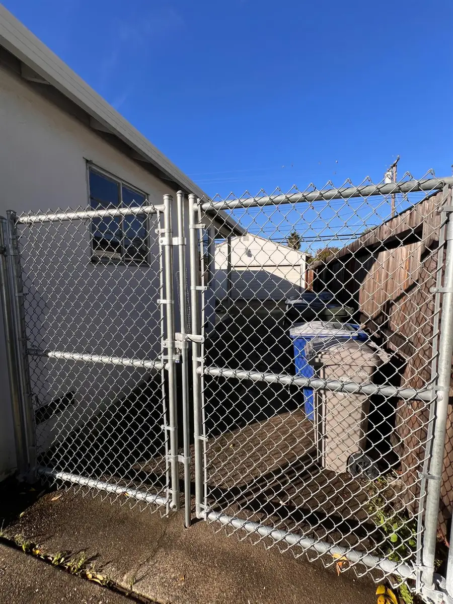 5250 Emerson Road, Sacramento, CA 95820 - Image #2