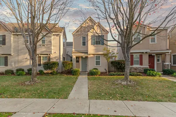 3481 Tice Creek Way, Sacramento, CA 95833