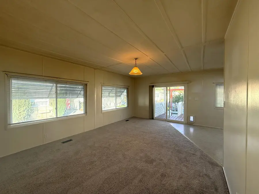 77102 Lauppe Ln, Citrus Heights, CA 95621 - Image #3