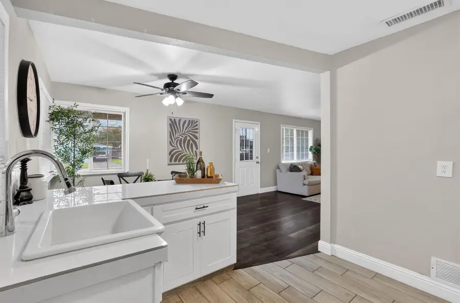 3425 Wemberley Drive, Sacramento, CA 95864 - Image #3