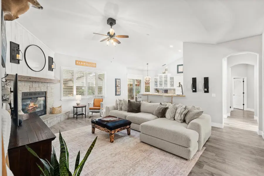 1934 Nina Way, Yuba City, CA 95993 - Image #2