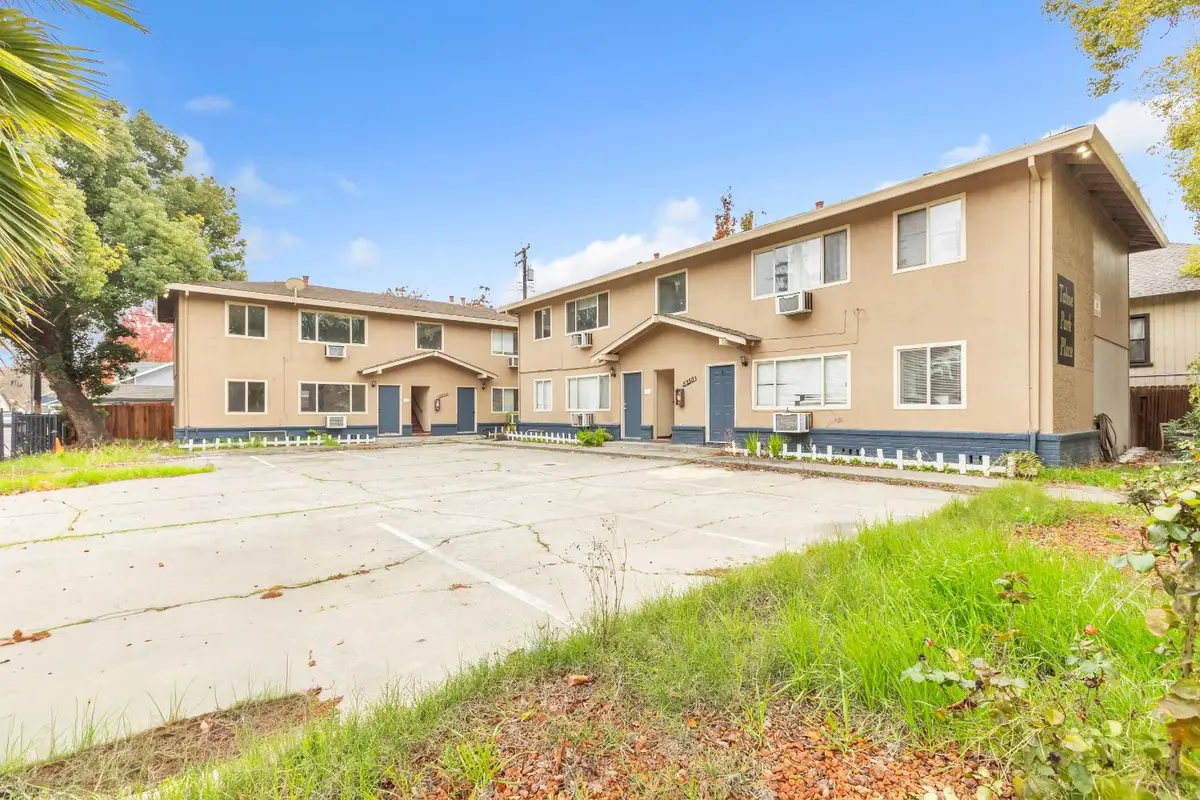 5250 14th Avenue, Sacramento, CA 95820 - Image #1