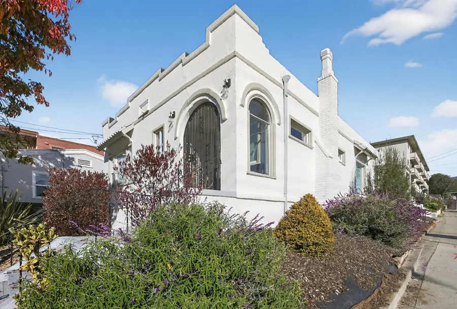 2734 Macarthur, Oakland, CA 94602 - Image #3