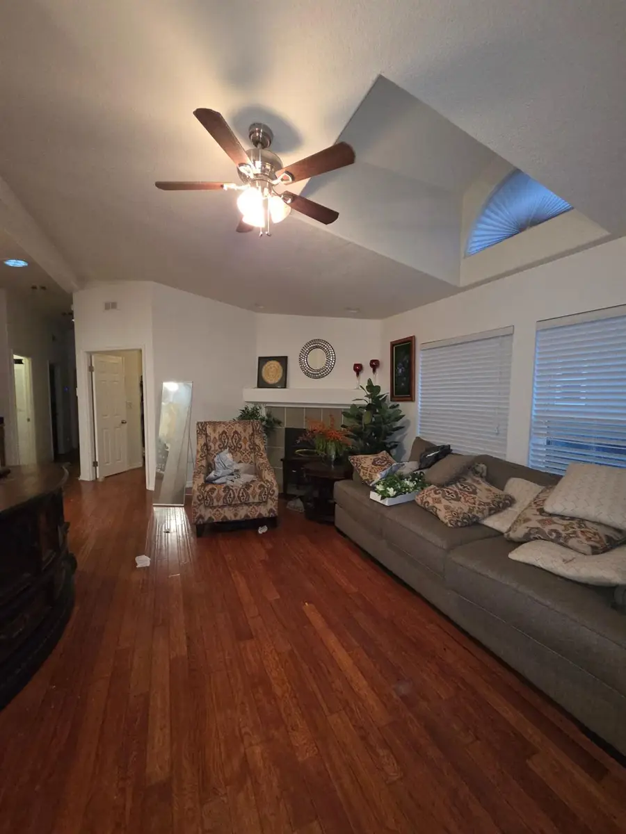 160 Walker Drive, Auburn, CA 95603 - Image #2