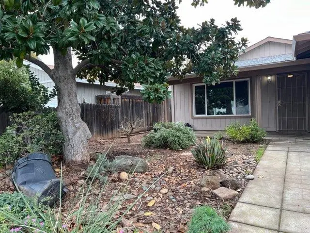 10246 Pistachio Way, Sacramento, CA 95827 - Image #2
