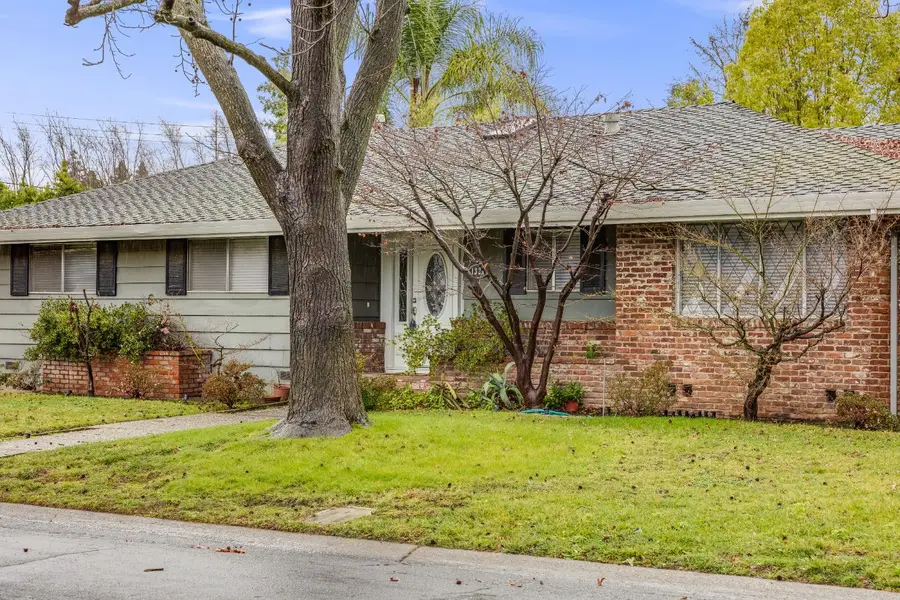 1321 Normandy Lane, Sacramento, CA 95822 - Image #2