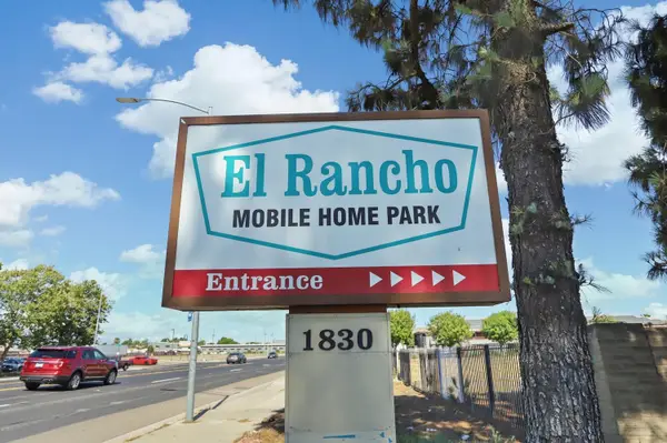 1830 Yosemite Avenue #4, Manteca, CA 95336