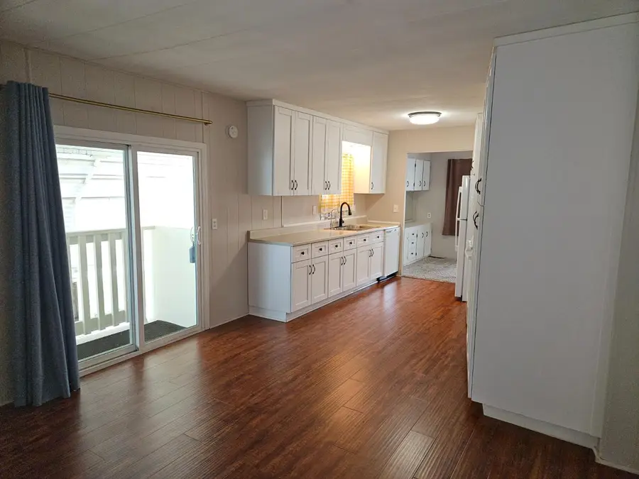 1830 Yosemite Avenue #4, Manteca, CA 95336 - Image #3