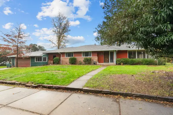 6750 Lakeview Drive, Carmichael, CA 95608