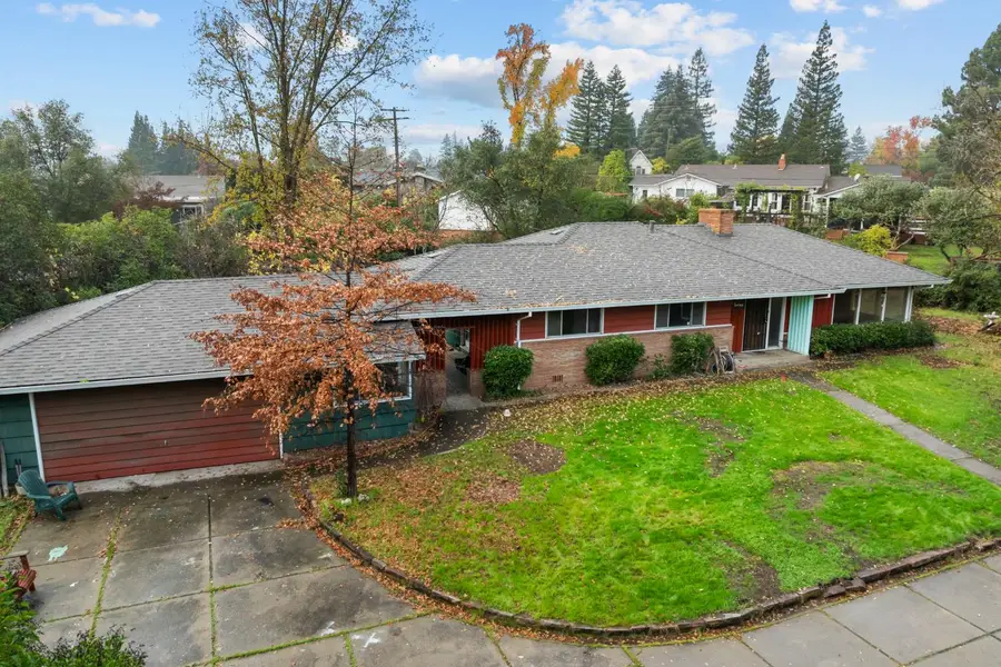 6750 Lakeview Drive, Carmichael, CA 95608 - Image #3