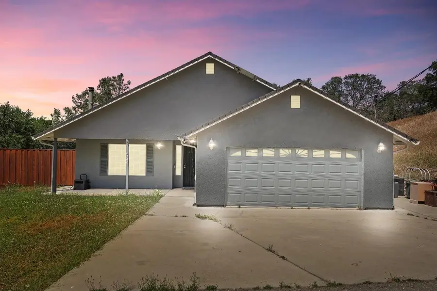 8760 Greer Way, Valley Springs, CA 95252 - Image #2