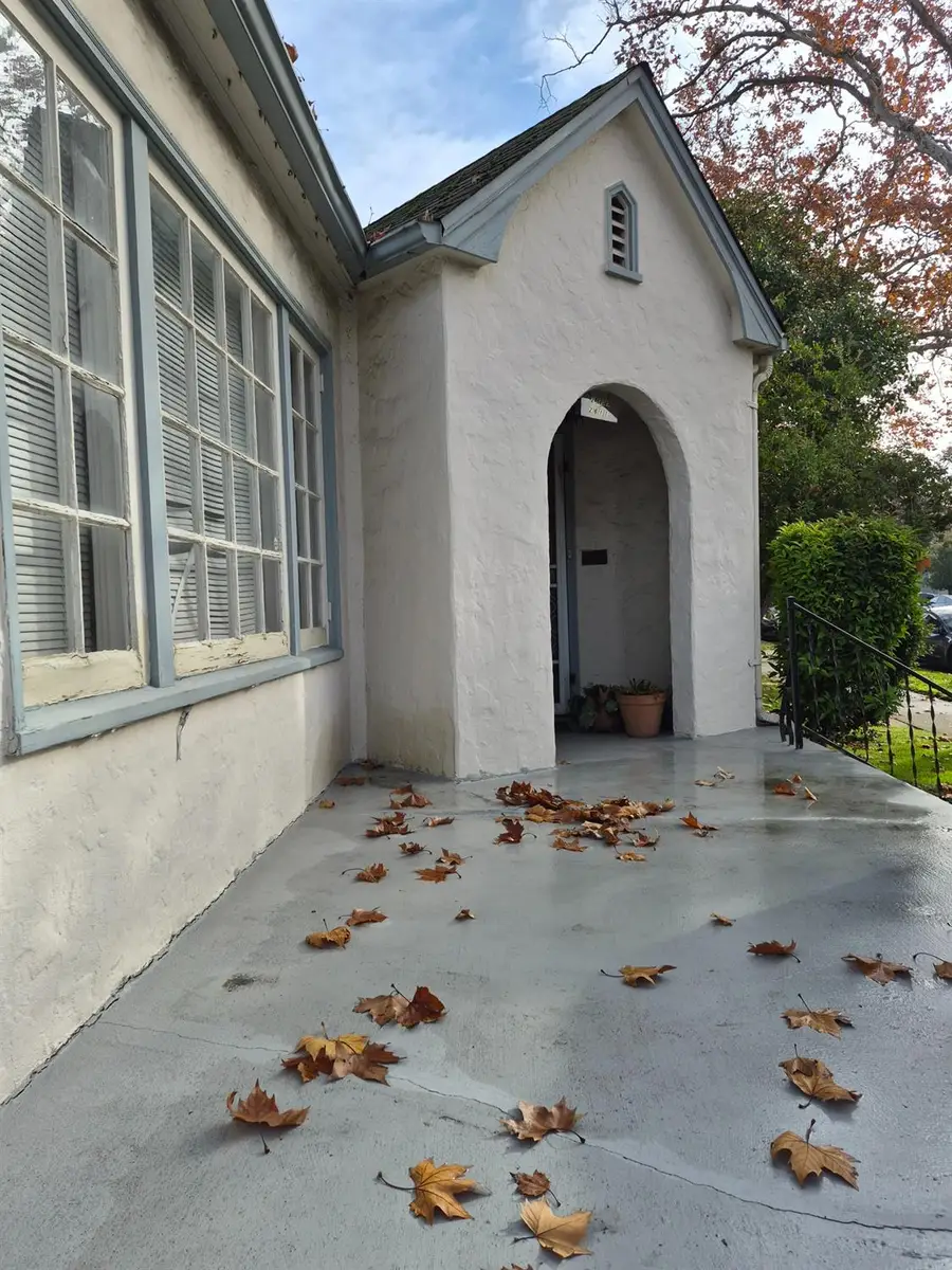 2609 T Street, Sacramento, CA 95816 - Image #3