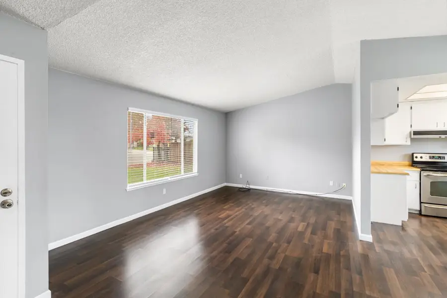 4965 Valley Hi Drive, Sacramento, CA 95823 - Image #2