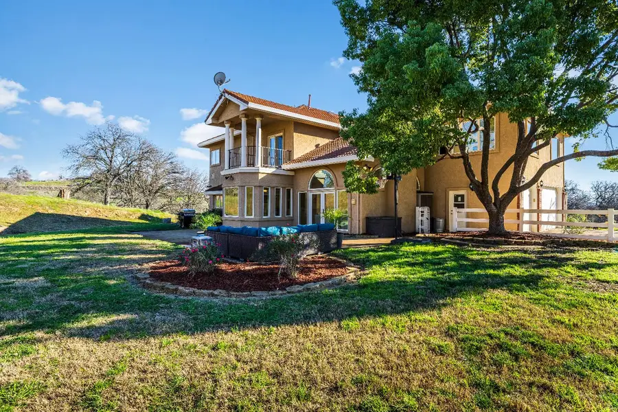 8088 La Trelle Court, Pilot Hill, CA 95664 - Image #3