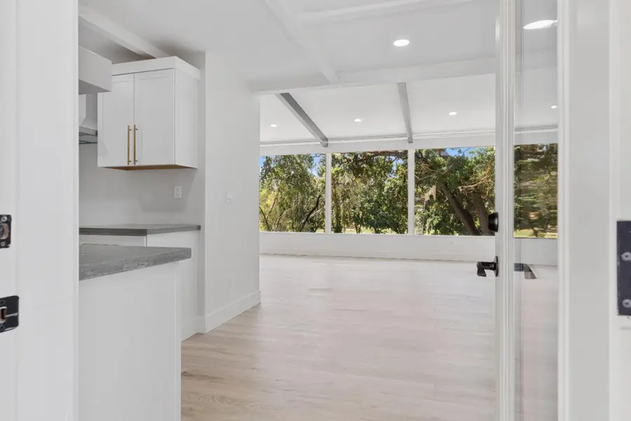 2124 Scenic Drive, Modesto, CA 95355 - Image #3