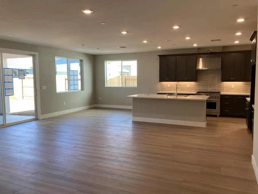 10350 Ducasse Way, Elk Grove, CA 95757 - Image #3