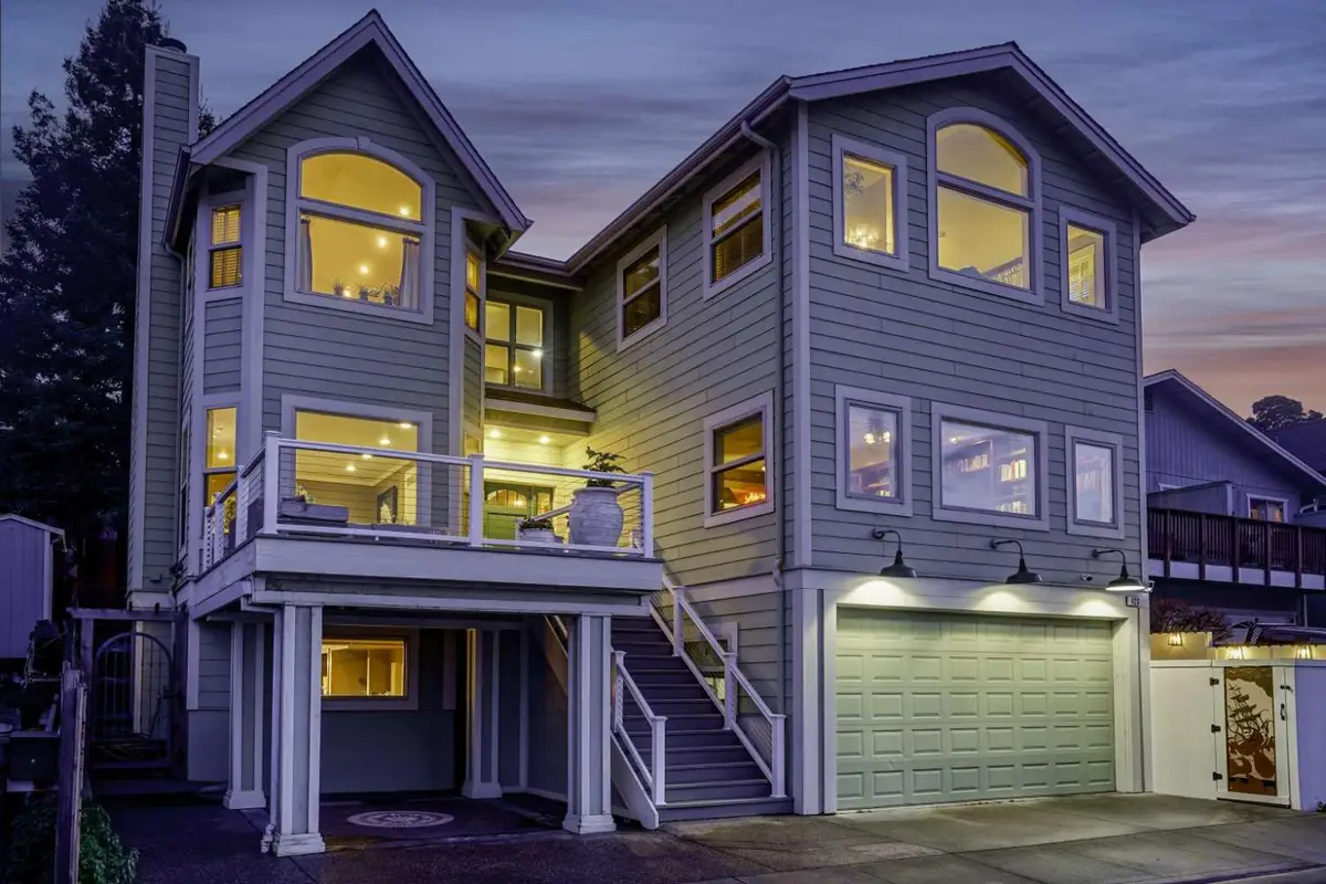 423 Loring Avenue, Crockett, CA 94525 - #1
