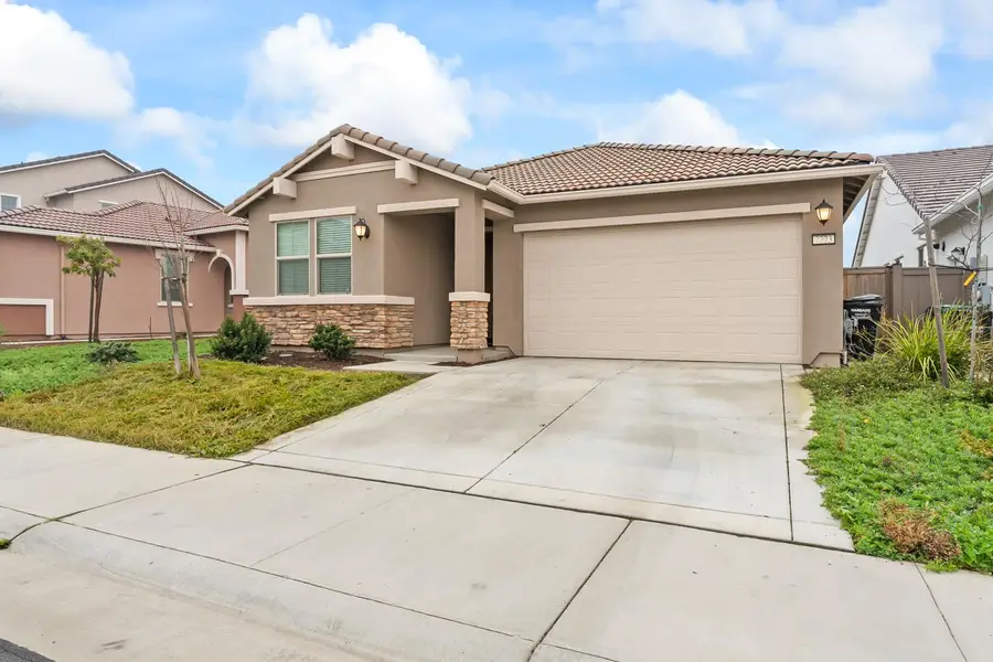 7773 Shattuck Court, Antelope, CA 95843 - Image #2