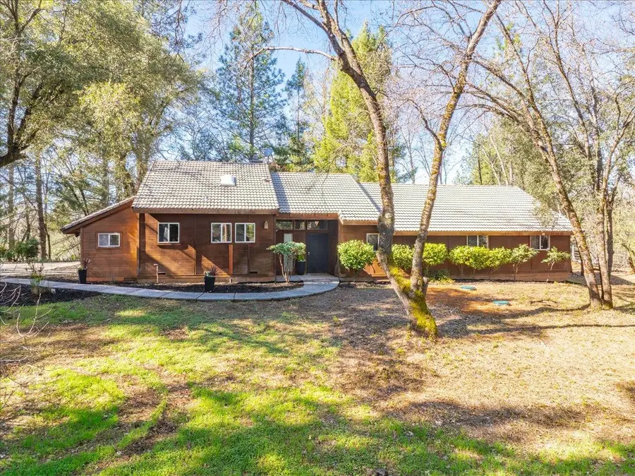 795 Acorn Way, Meadow Vista, CA 95722 - #2