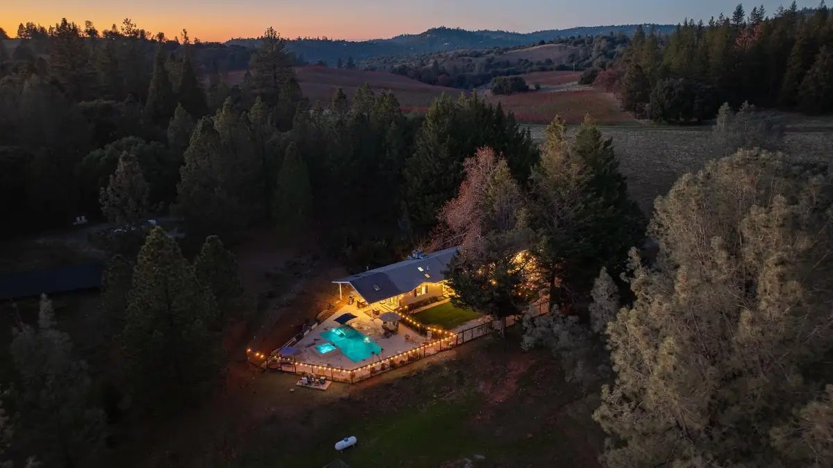 10376 Tabeaud Road, Pine Grove, CA 95665 - Image #1