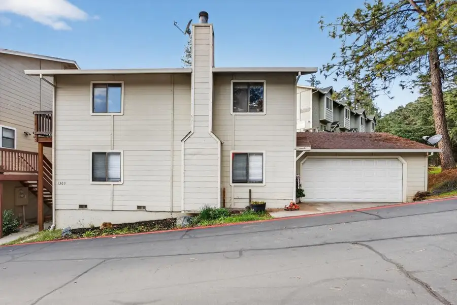 1301 Oak Ridge Drive, Colfax, CA 95713 - #3