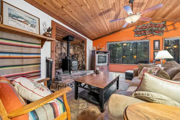 729 Dawyn Drive, Arnold, CA 95223