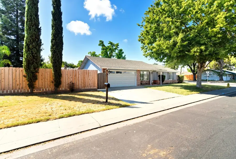 1320 Coffee Villa Drive, Modesto, CA 95355 - #2