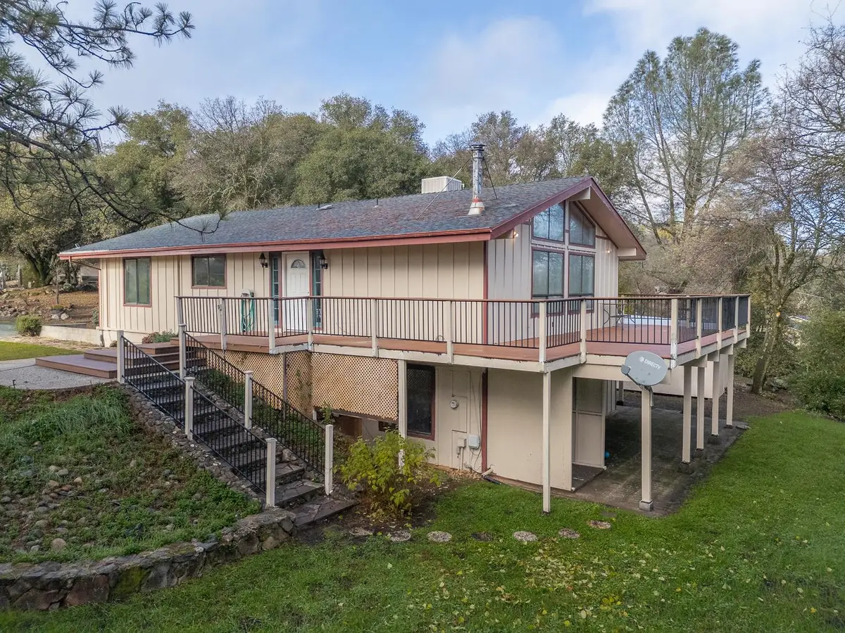 10988 Pleasant Valley Road, Penn Valley, CA 95946 - #1