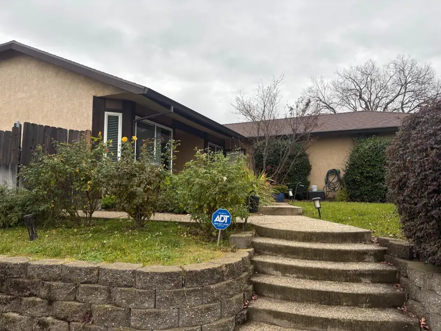 4901 Adorn Court, Sacramento, CA 95842 - Image #3