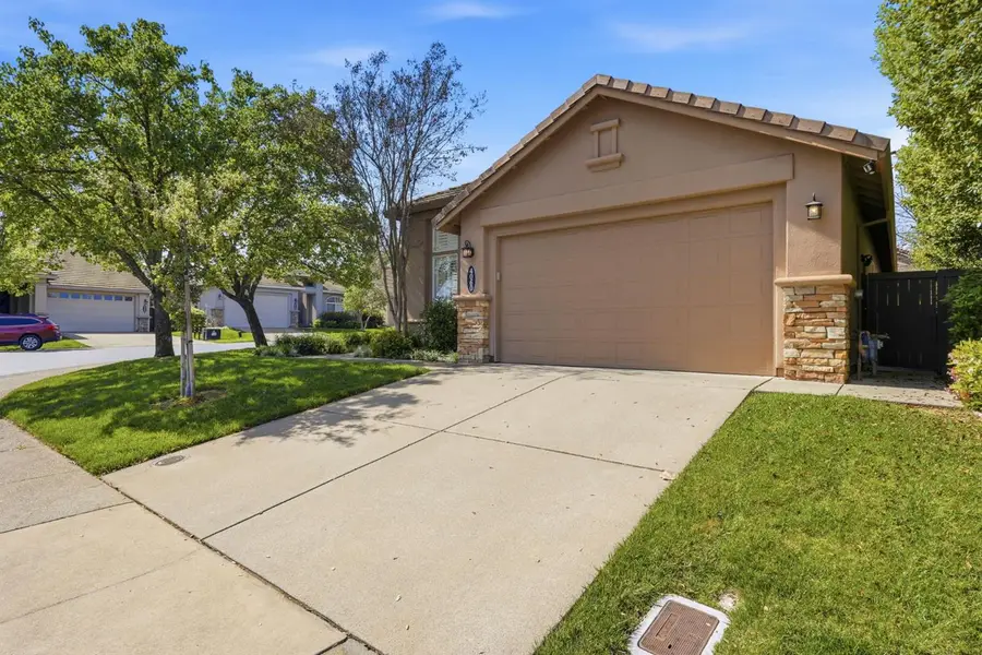 4060 Ironwood Drive, El Dorado Hills, CA 95762 - #3