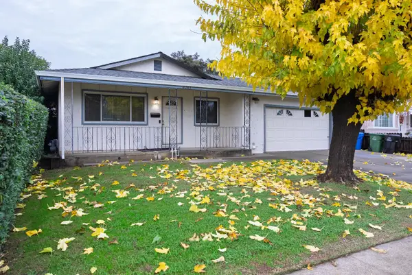 8743 Elk Way, Elk Grove, CA 95624